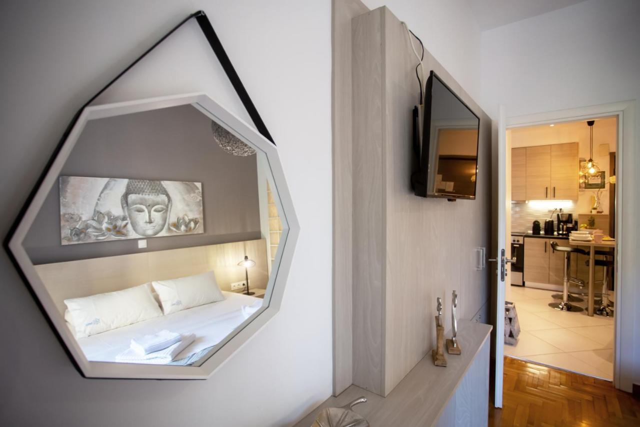 Hadrian By Heloni Apartments Atina Dış mekan fotoğraf